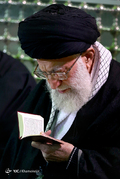 حضور رهبر معظم انقلاب در مرقد مطهر امام راحل و گلزار شهدای بهشت زهرا
