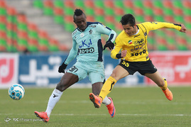 دیدار تیم های فوتبال پیکان و سپاهان	
