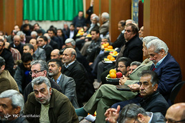سخنرانی علی لاریجانی در جمع نخبگان اردستانی مقیم مرکز