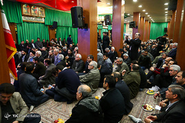 سخنرانی علی لاریجانی در جمع نخبگان اردستانی مقیم مرکز