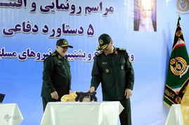 رونمایی 5 دستاورد رزمی دفاعی با حضور وزیر دفاع‎
