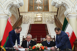 دیدار علی لاریجانی با رئیس مجلس بلاروس
