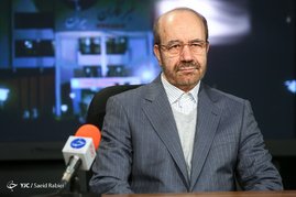 بازدید قائم مقام وزیر نیرو از باشگاه خبرنگاران جوان
