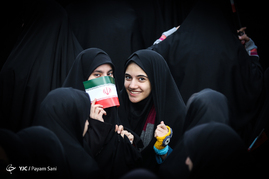 سخنرانی رئیس جمهور در راهپیمایی 22بهمن
