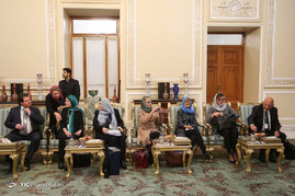 دیدار نخست وزیر سوئد با علی لاریجانی
