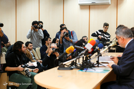 نشست خبری وزیر فرهنگ و ارشاد اسلامی