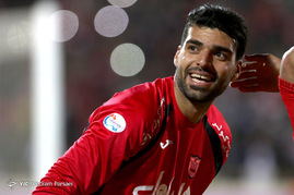 دیدار تیم های فوتبال پرسپولیس و سپاهان