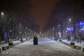نیمه شب برفی در همدان