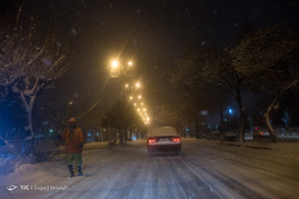 نیمه شب برفی در همدان