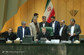 استیضاح وزیر راه و شهرسازی