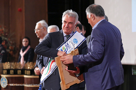 جشنواره رهبران کار‌ آفرین