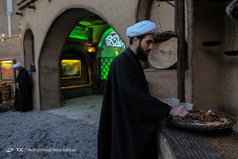 نمایشگاه حدیث غربت در قم‎