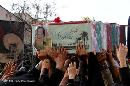 تشییع پیکر 10 شهید گمنام در شیراز