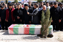 تشییع شهید گمنام در شیراز