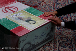 تشییع 1 شهید دفاع مقدس و 1 شهید گمنام - شیراز