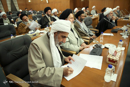 ضیافت شام مجلس خبرگان رهبری‎