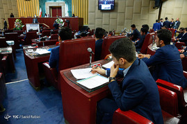 دومین نشست هشتمین دوره مجلس دانش آموزی