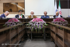 صبحانه کاری در اتاق بازرگانی ایران با حضور حجت الاسلام محسنی اژه ای