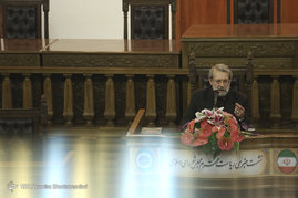 نشست خبری رئیس مجلس شورای اسلامی