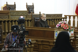 نشست خبری رئیس مجلس شورای اسلامی
