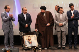 هشتمین همایش فرزندان آفتاب - تجلیل از برترین های اخلاق مدار ورزش کشور