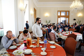 نشست صمیمانه سخنگوی وزارت امور خارجه با اصحاب رسانه