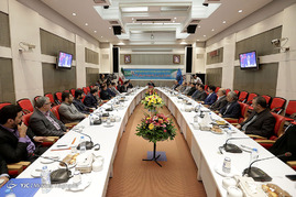 دیدار مدیران فدراسیون فوتبال با رئیس رسانه ملی‎