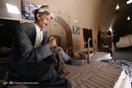 چاپار خانه ی میبد