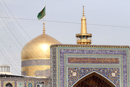 لحظه تحویل سال ۱۳۹۶در حرم امام رضا(ع)