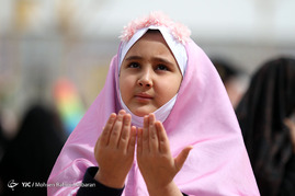 لحظه تحویل سال ۱۳۹۶در حرم امام رضا(ع)