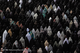 لحظه تحویل سال ۱۳۹۶در حرم حضرت فاطمه معصومه(س)