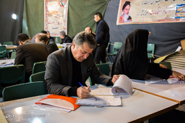 سومین روز ثبت نام داوطلبین پنجمین دوره انتخابات شورای اسلامی شهر