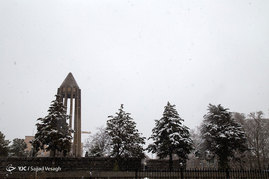 بارش برف در سومین روز از بهار- همدان