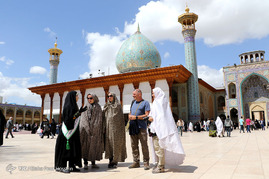 تجدید میثاق خدام حرم سیدعلاءالدین حسین(ع) به آستان مقدس شاهچراغ(ع) _شیراز‎