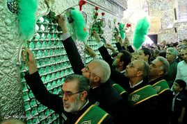 تجدید میثاق خدام حرم سیدعلاءالدین حسین(ع) به آستان مقدس شاهچراغ(ع) _شیراز‎