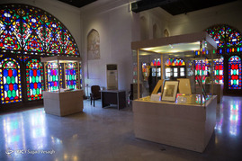 عمارت چهلستون قزوین‎