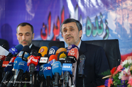 کنفرانس خبری محمود احمدی‌نژاد