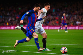 دیدار تیم‌های فوتبال بارسلونا و سویا