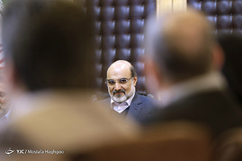 آیین تجلیل از عوامل سریال های نوروزی 96 با حضور رئیس رسانه ملی