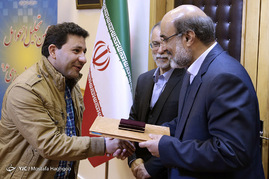 آیین تجلیل از عوامل سریال های نوروزی 96 با حضور رئیس رسانه ملی