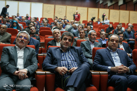 رونمایی از دستگاه‌های رای‌گیری الکترونیکی انتخابات شوراها