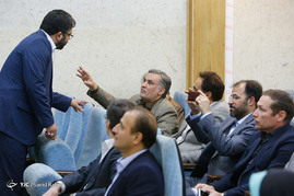 دلجویی خبرنگاران صداوسیما از خبرنگار باشگاه خبرنگاران جوان