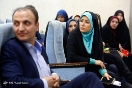 دلجویی خبرنگاران صداوسیما از خبرنگار باشگاه خبرنگاران جوان