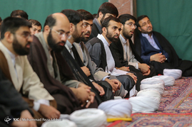 مراسم عمامه‌گذاری طلاب در سالروز ولادت حضرت علی(ع) - قم‎