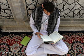 مراسم معنوی اعتکاف در مسجد گوهرشاد حرم رضوی
