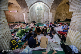 مراسم معنوی اعتکاف در قم‎