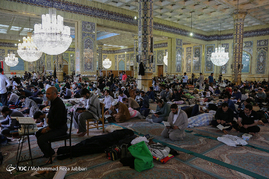 مراسم اعمال ام داوود در مسجد جمکران‎