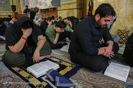 مراسم اعمال ام داوود در مسجد جمکران‎