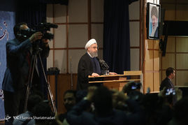 ثبت نام روحانی در انتخابات ریاست جمهوری