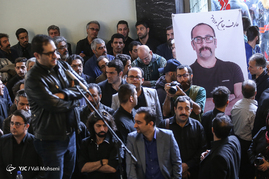 تشییع پيكر مرحوم عارف لرستانی